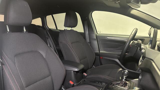 Ford FOCUS Wagon 1.0 EcoBoost Hybrid ST Line X