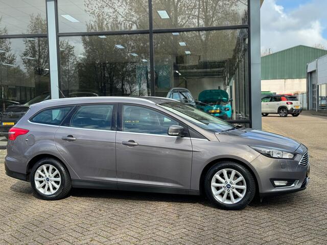 Ford FOCUS Wagon 1.0 Titanium
