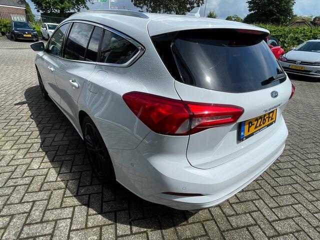 Ford FOCUS 1.5 EcoB. Vignale, Aut, Nav, Carplay, 18"inch