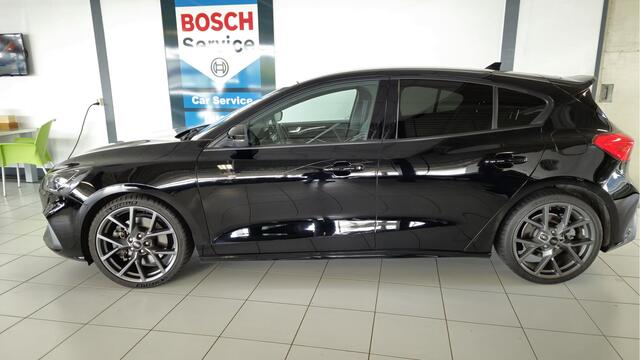 Ford FOCUS 2.3 EcoBoost ST-3 Adaptieve cruis control | stoel, stuur, vooruit verwarming