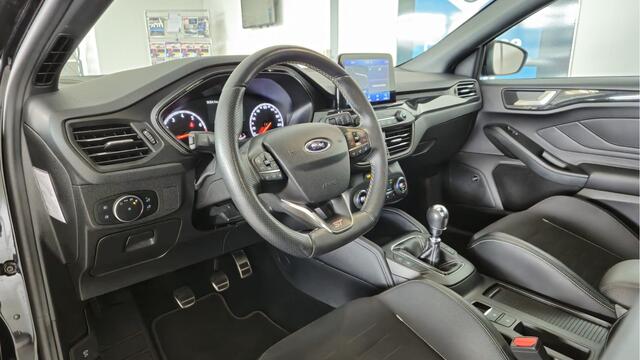 Ford FOCUS 2.3 EcoBoost ST-3 Adaptieve cruis control | stoel, stuur, vooruit verwarming