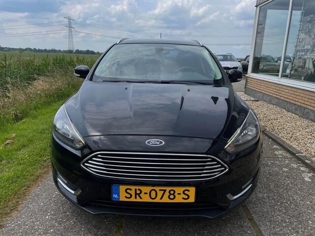 Ford FOCUS Wagon 1.0 Titanium, Navi, Camera