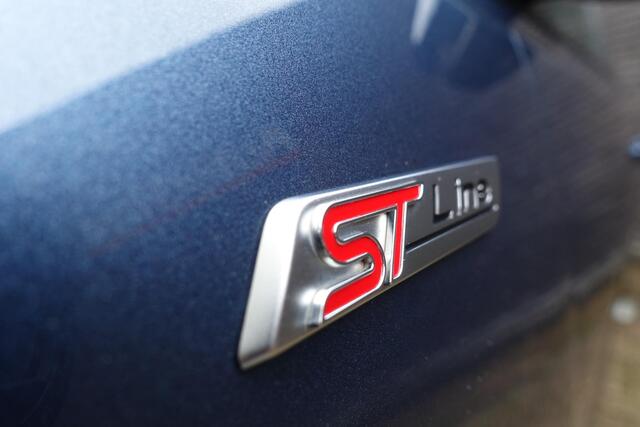 Ford FOCUS 1.5 EcoBoost ST Line 182PK l B&O Sound l Cruise Adaptive l Verwarmde Voorruit l NAP