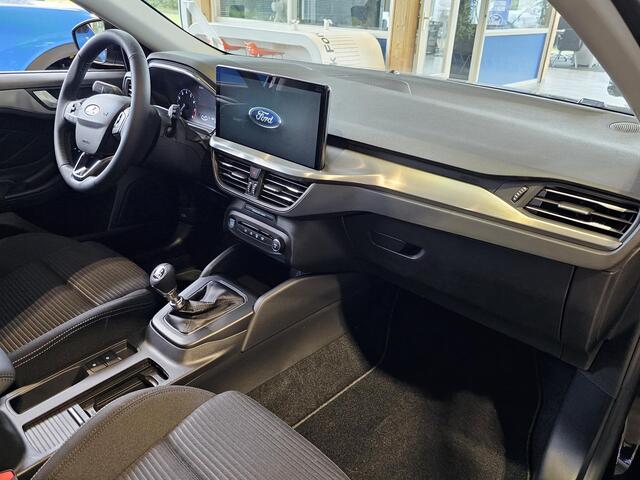 Ford FOCUS Wagon 1.0 EcoBoost Hybrid Titanium 125 pk | Voorraad | Winterpack | LED | Groot navigatie |