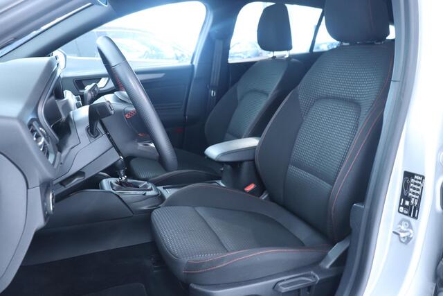 Ford FOCUS Wagon 1.0 EcoBoost 125 Hybrid ST Line X | Navi | Clima | PDC + camera | Pack Winter | LMV | Cruise | Bluetooth | All-seasons |