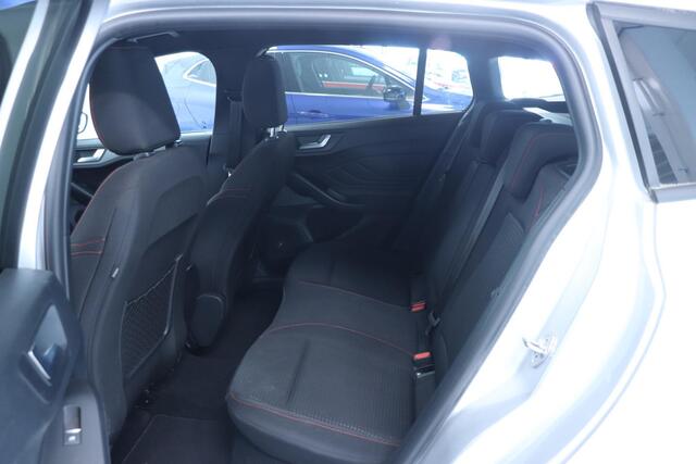 Ford FOCUS Wagon 1.0 EcoBoost 125 Hybrid ST Line X | Navi | Clima | PDC + camera | Pack Winter | LMV | Cruise | Bluetooth | All-seasons |