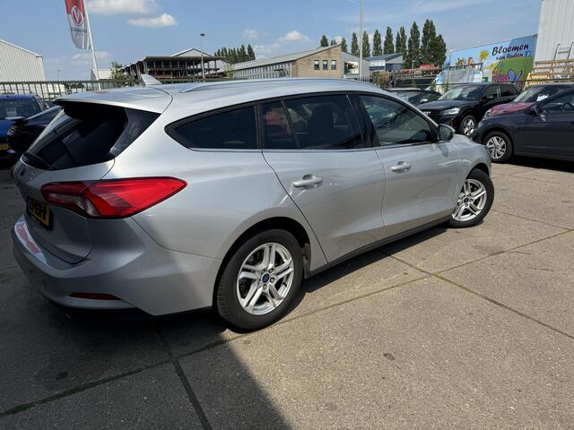 Ford FOCUS Wagon 1.0 EcoBoost Trend Edition Business