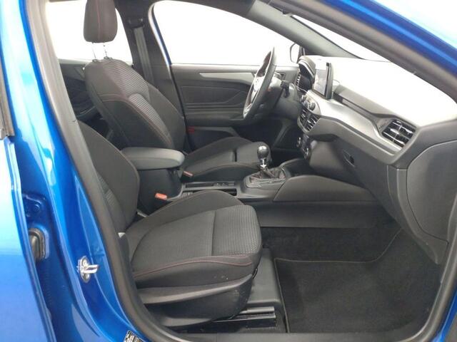 Ford FOCUS 1.0 EcoB. Hybrid ST Line Panoramadak Ad Cruise Camera Winter Parking pack Dodehoek detectie 5drs