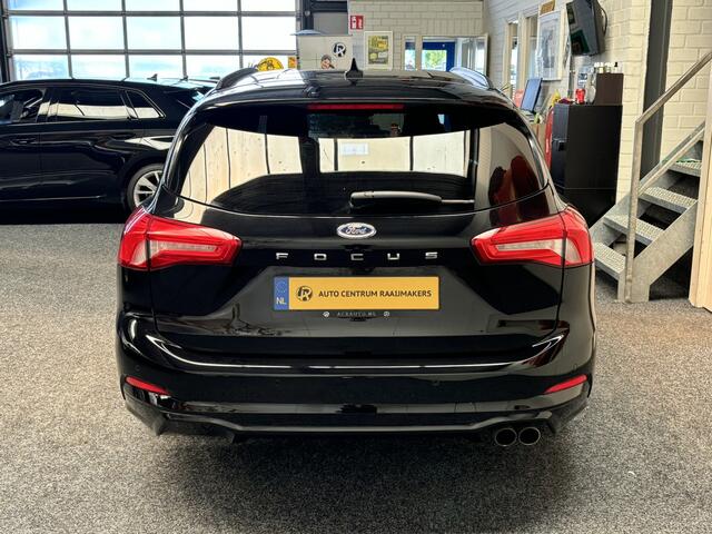Ford FOCUS Wagon 1.0 EcoBoost ST Line Business NAVIGATIE CRUISE CONTROL APPLE CARPLAY/ANDROID STUUR EN VOORRUITVERWARMING ACHTERUITRIJCAMERA KEYLESS GO ZEER MOOI !! LOCATIE 3010