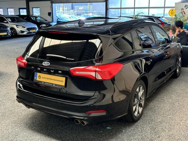 Ford FOCUS Wagon 1.0 EcoBoost ST Line Business NAVIGATIE CRUISE CONTROL APPLE CARPLAY/ANDROID STUUR EN VOORRUITVERWARMING ACHTERUITRIJCAMERA KEYLESS GO ZEER MOOI !! LOCATIE 3010