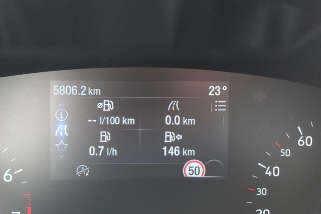 Ford FOCUS Wagon 1.0 EcoBoost,155pk Active Automaat , slechts 5806km 1500 kg trekgewicht , Climate control , Adap.cruise control Bluetooth , Navigatie