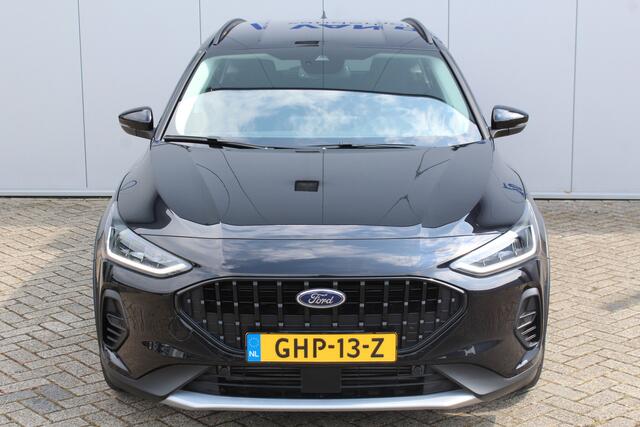 Ford FOCUS Wagon 1.0-155pk EcoBoost Mild-Hybrid Active AUTOMAAT ! Trekgewicht 1.500kg ! Slechts 8.100km ! Volautm. airco dual, navigatie, telefoonvoorb., adaptive cruise control, LED verlichting, metallic lak, camera, front-, lane- en side assist, LM wielen, Isofix 