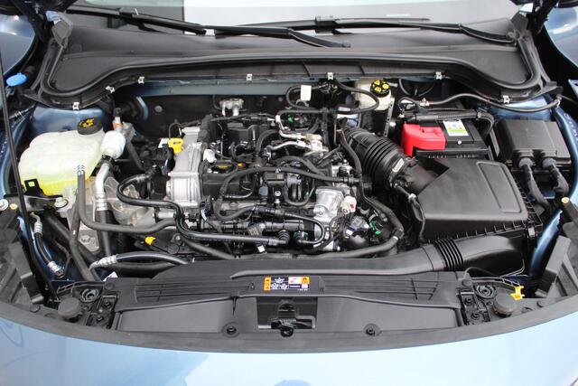 Ford FOCUS Wagon 1.0-155pk EcoBoost Mild-Hybrid Active AUTOMAAT ! Trekgewicht 1.500kg ! Slechts 6.600km ! Volautm. airco dual, navigatie, telefoonvoorb., adaptive cruise control, LED verlichting, metallic lak, camera, front-, lane- en side assist, LM wielen, Isofix 