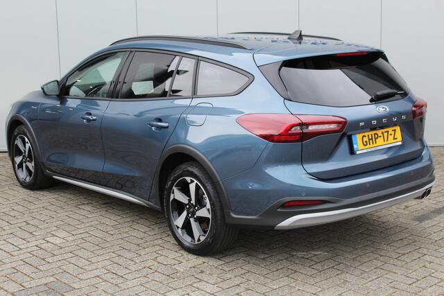 Ford FOCUS Wagon 1.0-155pk EcoBoost Mild-Hybrid Active AUTOMAAT ! Trekgewicht 1.500kg ! Slechts 6.600km ! Volautm. airco dual, navigatie, telefoonvoorb., adaptive cruise control, LED verlichting, metallic lak, camera, front-, lane- en side assist, LM wielen, Isofix 