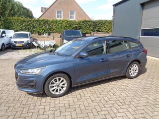 ford-focus-wagon-1.0-ecoboost-conne