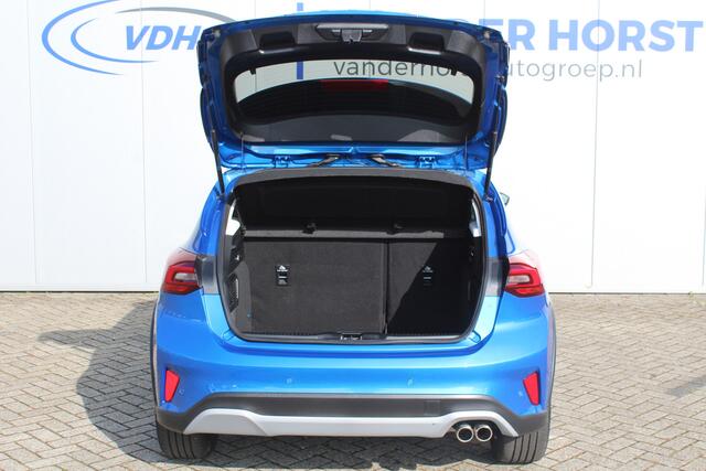 Ford FOCUS 1.0-155pk EcoBoost Hybrid ST-Line AUTOMAAT ! Trekgewicht 1.500kg ! Slechts 6.450km ! Ca. ¤. 8.000,- beneden de nieuwprijs ! Volautm. airco dual, navigatie, telefoonvoorb., adaptive cruise control, LED verlichting, metallic lak, camera, front-, lane- en si