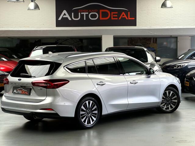 Ford FOCUS Wagon 1.0 Ecob Hybrid 155pk Vignale digi dashb Leer