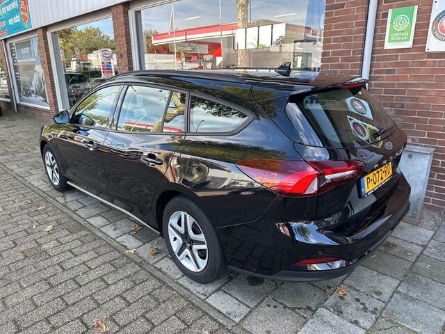 Ford FOCUS Wagon 1.0 EcoBoost Connected | cruise control | airco | navigatie | cruise control |