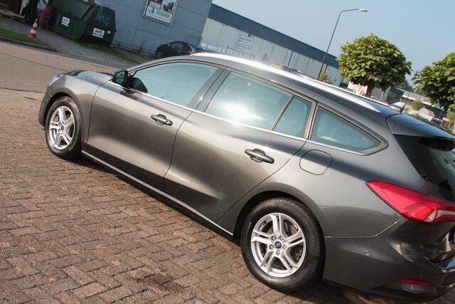 Ford FOCUS Wagon 1.0 EcoBoost 125pk Camera | Cruise