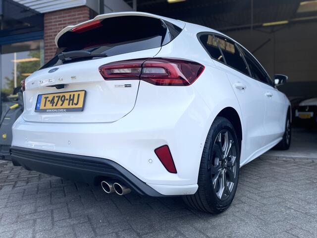 Ford FOCUS 1.0 EcoBoost Hybrid ST Line X