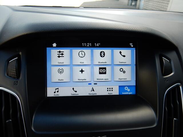 Ford FOCUS Wagon 1.0 125PK Lease Edition Wagon | Navigatie | Sync 3 | 17-inch | ISOFIX |