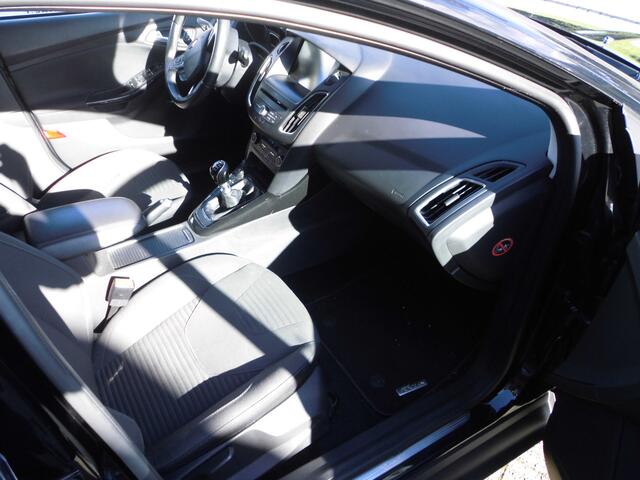 Ford FOCUS Wagon 125 pk Titanium 73.000km!!