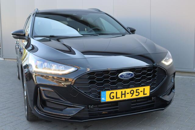 Ford FOCUS Wagon 125PK EcoB. ST-Line Open-dak/Camera/Winter-pack/Adaptive-cruise/Sportstoelen