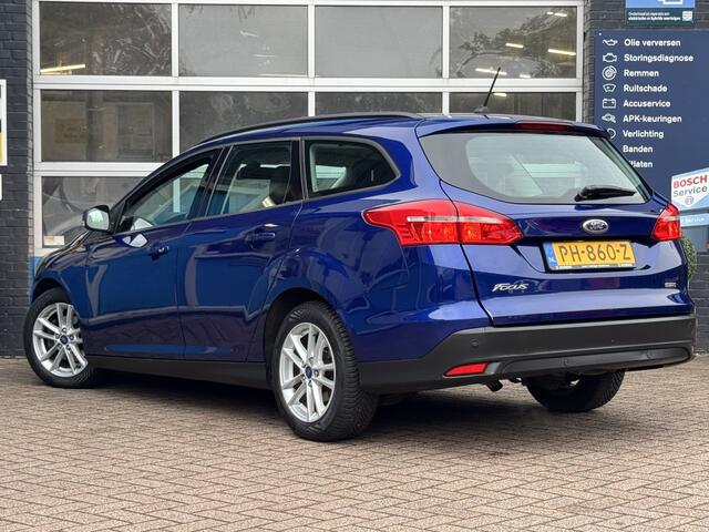 Ford FOCUS Wagon 1.0 Lease Edition | Trekhaak uitklapbaar | Apple Carplay | Cruise Control | Rijklaar + 12 Maand BOVAG Garantie