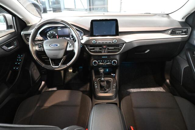 Ford FOCUS Wagon 1.0 EcoBoost Titanium Business Navigatie 1e Eigenaar ECC Apple CarPlay Achteruitrijcamera Lane Assist Inruil Mogelijk!