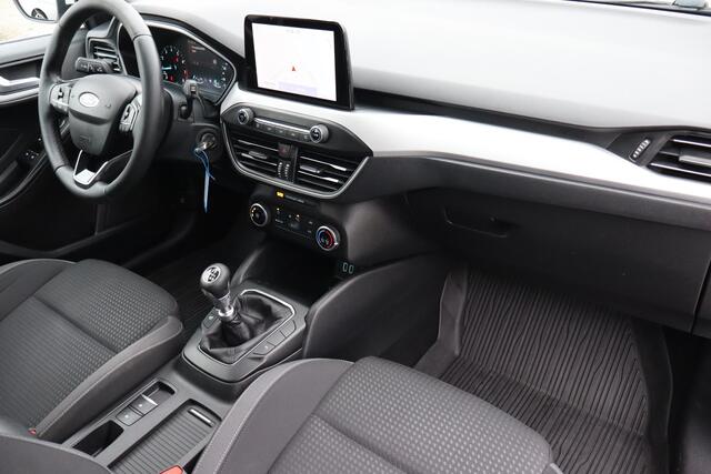 Ford FOCUS Wagon 1.0 EcoBoost Trend Edition Business !!BTW Auto!! Apple Carplay, Navigatie, Airco, Trekhaak, Camera, Android auto, Cruise control, Lane control !!BTW Auto!!