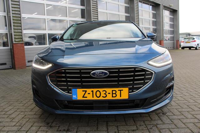 Ford FOCUS 1.0 EcoBoost 125 PK Hybrid Titanium | Trekhaak | Winterpack | Climate Control | Cruise Control | PDC V+A | Navigatie | LED koplampen