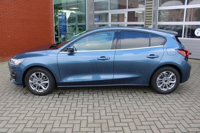 Ford FOCUS 1.0 EcoBoost 125 PK Hybrid Titanium | Trekhaak | Winterpack | Climate Control | Cruise Control | PDC V+A | Navigatie | LED koplampen