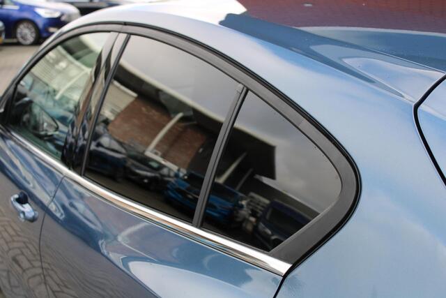 Ford FOCUS 1.0 EcoBoost 125 PK Hybrid Titanium | Trekhaak | Winterpack | Climate Control | Cruise Control | PDC V+A | Navigatie | LED koplampen
