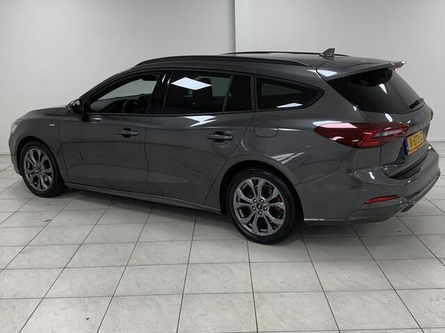 Ford FOCUS Wagon 1.0 EcoBoost Hybrid ST Line NAVIGATIE | ACHTERUITRIJCAMERA | PARKEERSENSOREN VOOR-EN ACHTER | CLIMATE CONTROL | 17" LICHTMETALEN VELGEN