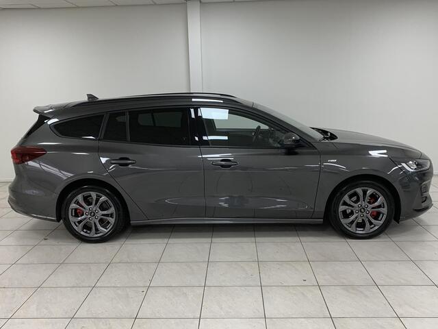 Ford FOCUS Wagon 1.0 EcoBoost Hybrid ST Line NAVIGATIE | ACHTERUITRIJCAMERA | PARKEERSENSOREN VOOR-EN ACHTER | CLIMATE CONTROL | 17" LICHTMETALEN VELGEN