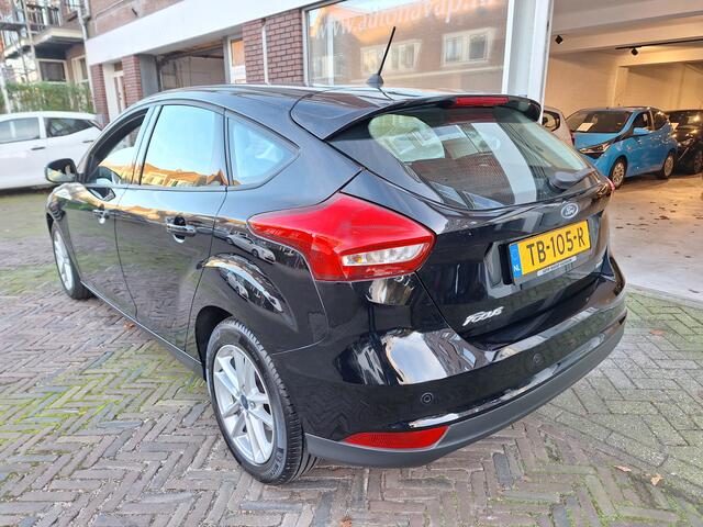 Ford FOCUS 1.0 EcoBoost Edition 5Drs /69.000 Km/Navi/Apple/Android/Pdc/Cruise/NAP/garantie