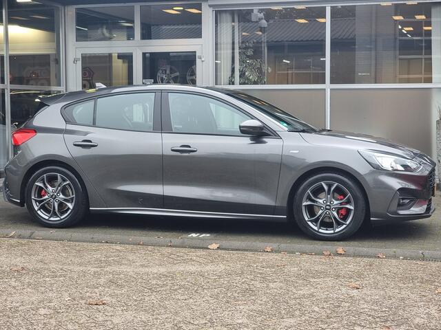Ford FOCUS 1.0 EcoBoost ST Line Business B&O / TREKHAAK / CARPLAY / INCL-BTW