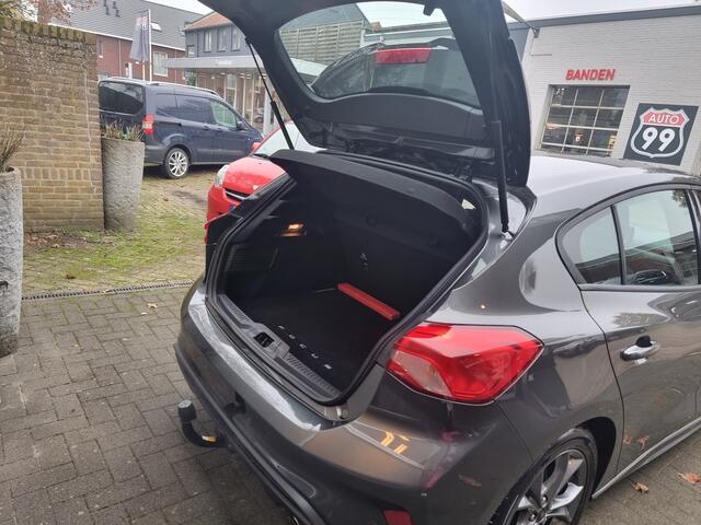 Ford FOCUS 1.0 EcoBoost ST Line Business B&O / TREKHAAK / CARPLAY / INCL-BTW