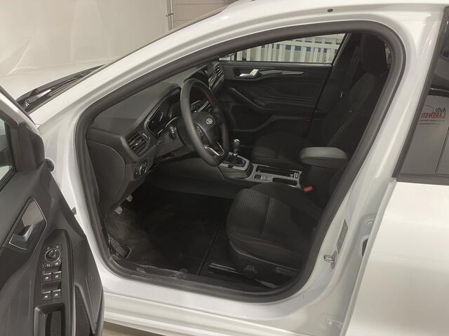 Ford FOCUS Wagon 1.0 EcoBoost 126pk ST Line 92kw Carplay / A.Camera / ACC / ECC / Navigatie
