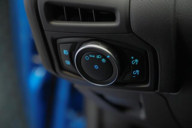 Ford FOCUS 2.3 350pk RS |schaalstoelen|gesmede wielen|stuurwielverwarming|voorruitverwarming|
