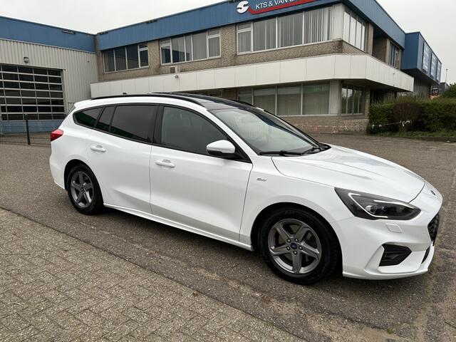 Ford FOCUS 1.5 EcoBoost ST Line Panodak Automaat