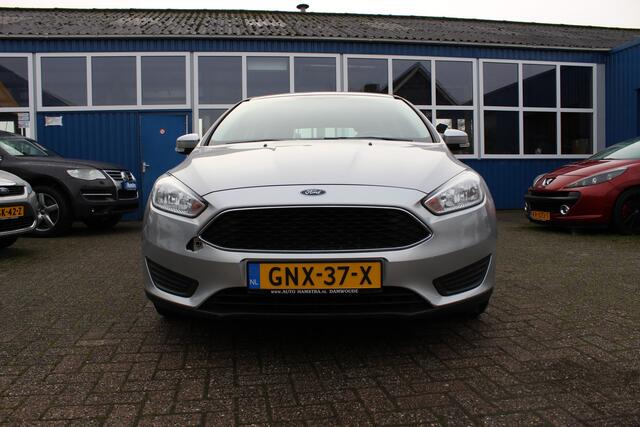 Ford FOCUS Wagon 1.0i "Trend" PDC - Radio-CD !!!