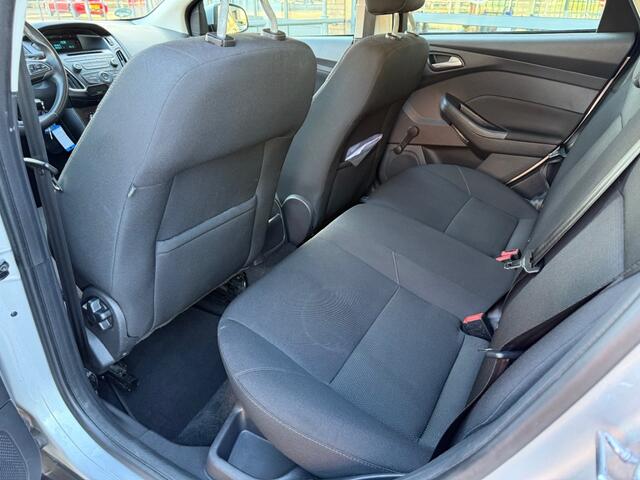 Ford FOCUS 1.0 Trend Edition Airco Cruise Stoel en Stuurverw.