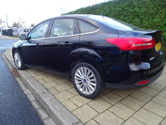 Ford FOCUS 1.5 TITANIUM-Automaat-Navi-Media-Cruise-Clima-Blth