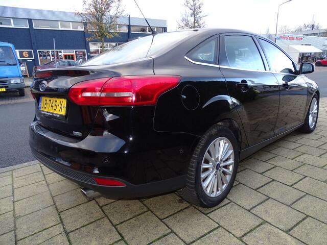 Ford FOCUS 1.5 TITANIUM-Automaat-Navi-Media-Cruise-Clima-Blth