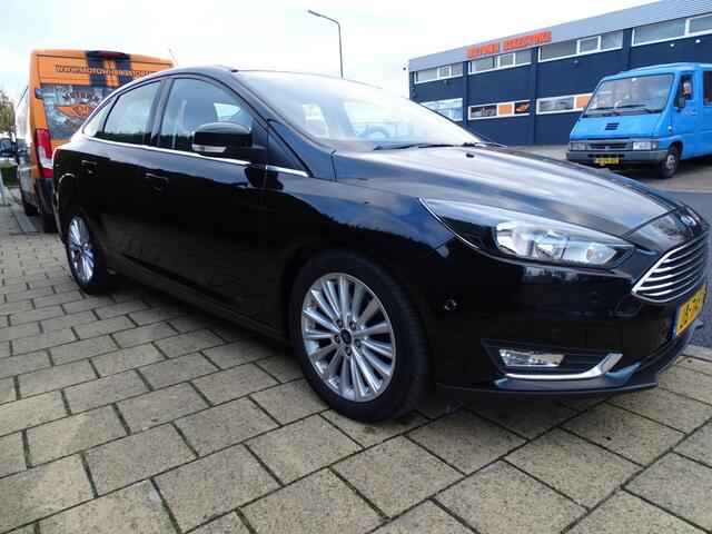 Ford FOCUS 1.5 TITANIUM-Automaat-Navi-Media-Cruise-Clima-Blth