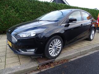 ford-focus-1.5-titanium-automaat-na