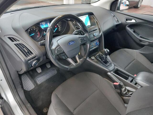 Ford FOCUS 1.0 Trend Navigatie