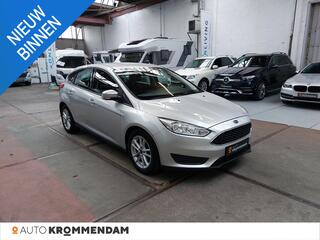 ford-focus-1.0-trend-navigatie