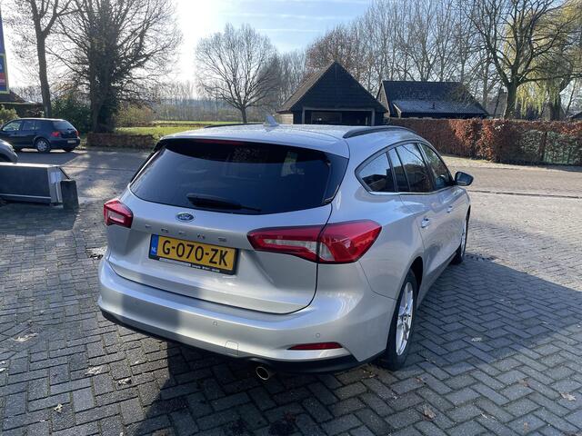 Ford FOCUS Wagon 1.0 EcoBoost Trend Edition Business